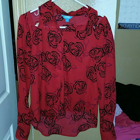 LAMOUR brand blouse