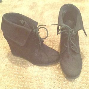 Black Wedged Booties
