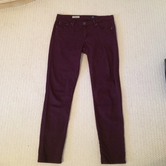 Like new AG ADRIANO GOLDSCHMIED Stevie Ankle Crops