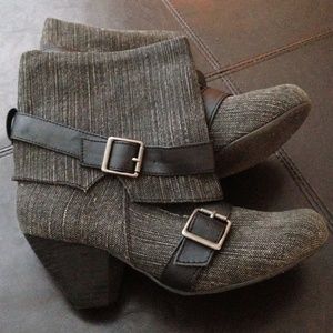 Almost Brand New - Blowfish Malibu Ankle Booties!