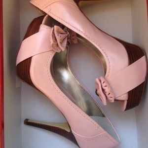 Pink Guess Shoes