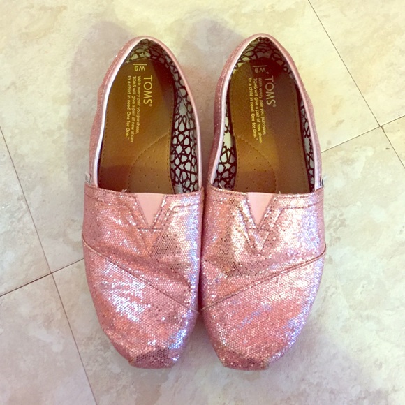 Authentic Sparkly Pink Toms