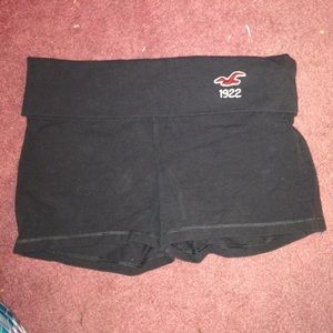 NWOT Dark gray / charcoal Hollister yoga shorts