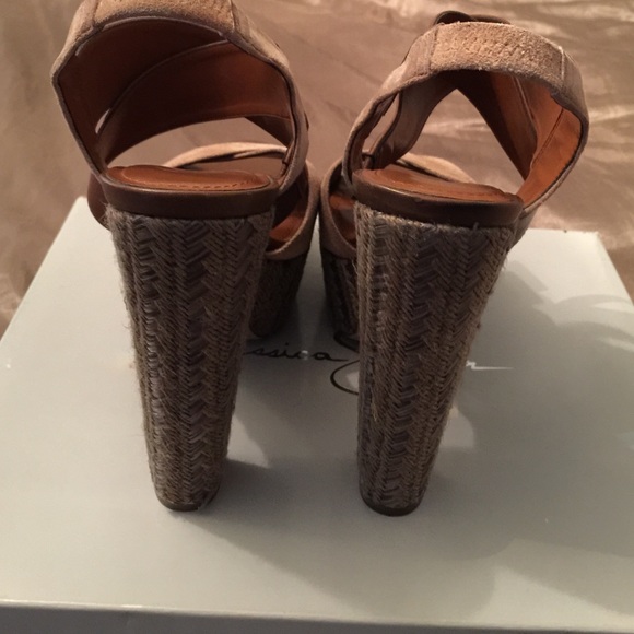 Jessica Simpson Heels - Picture 2 of 4
