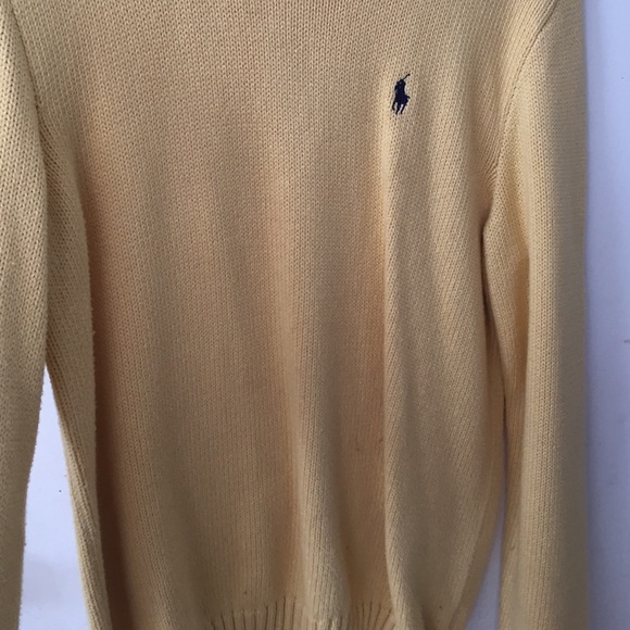 Comfy yellow sweater - Picture 4 of 4