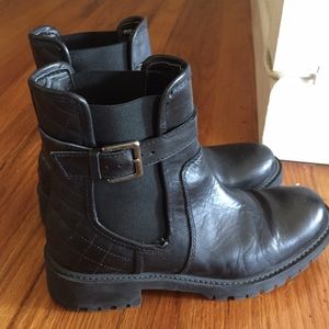 Zara quilted leather track ankle boot