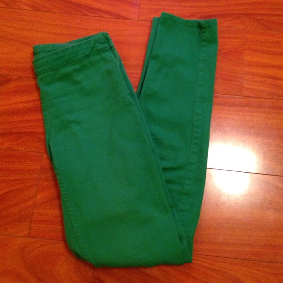🍀GREEN H&M PANTS🍀