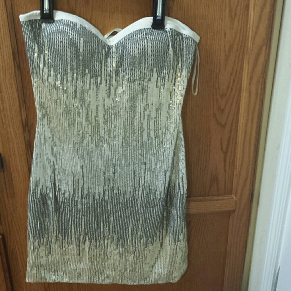 Sexxy sequence dress - Picture 3 of 4