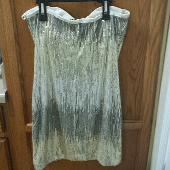 Sexxy sequence dress - Picture 4 of 4