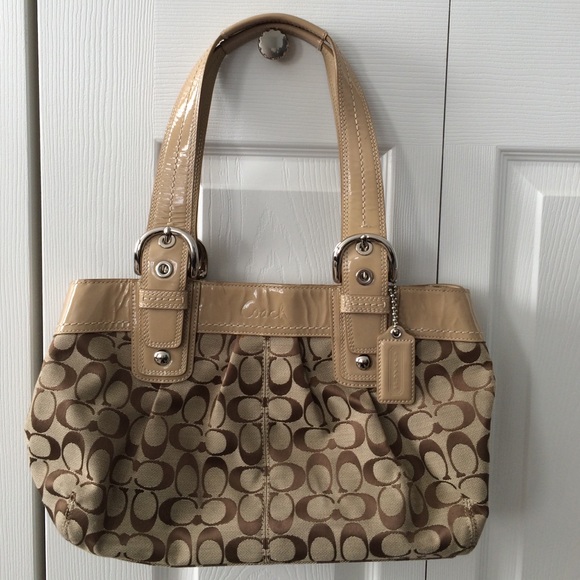Authentic Coach Signature C Purse with a Wallet