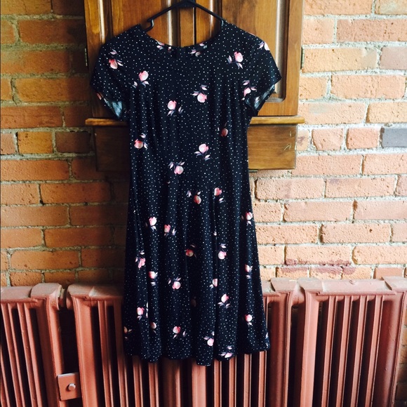 H&M Dresses & Skirts - Brand New H&M dress!!!