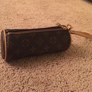 Louis Vuitton style purse