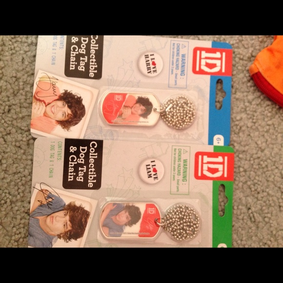 1D Dog Tags (collectible)