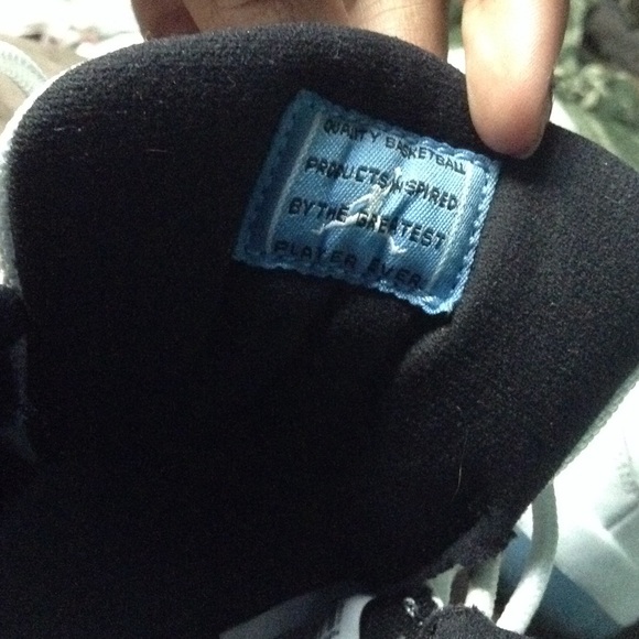 Jordan 11's - Picture 3 of 4