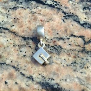 ▪️Pandora charm ▪️