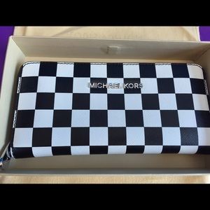 Michael Kors wallet