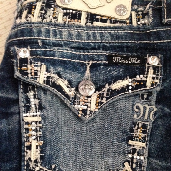 Traded! Miss me jeans- bootcut - Picture 1 of 4