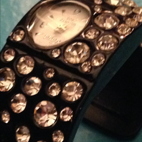 Cuff Crystal Watch - Picture 2 of 3