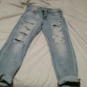 High waisted ripped jeans