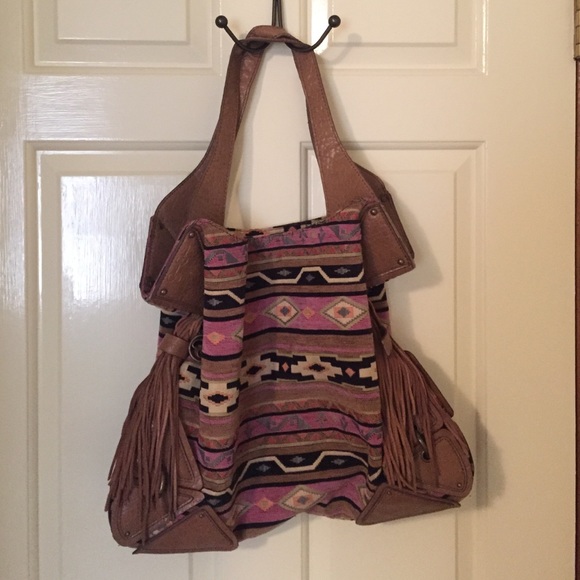 Aztec print Jessica Simpson handbag