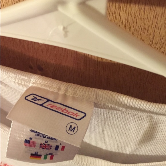White tee - Picture 2 of 2