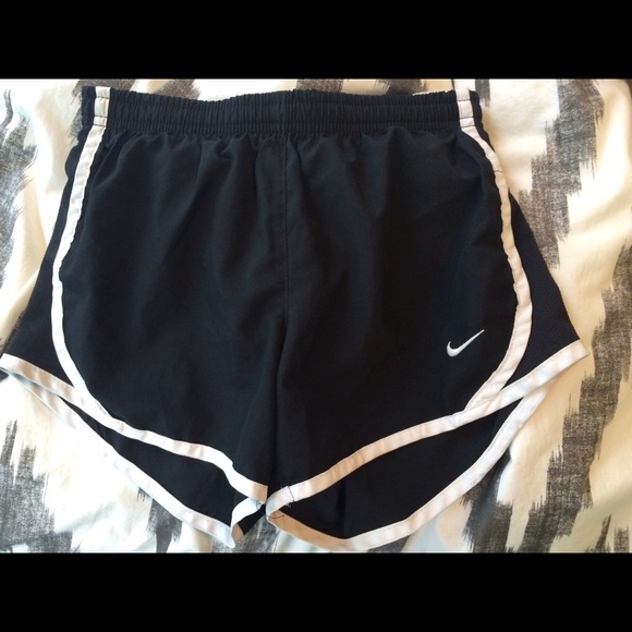 Nike black and white shorts