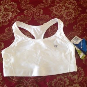 White champion sports bra with tags