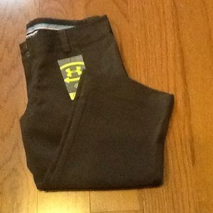 Under armor Capri pants.  Item # 1007