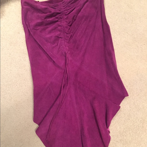 💯 % suede skirt