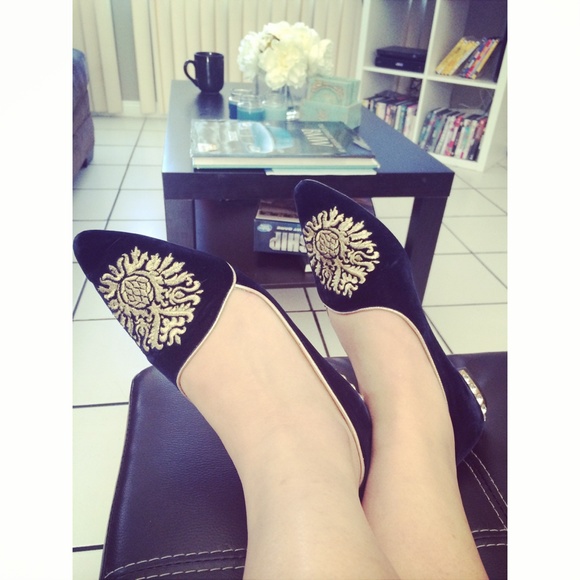 🎉HP🎉 Authentic MIU MIU Velvet Jewel Slippers - Picture 1 of 4