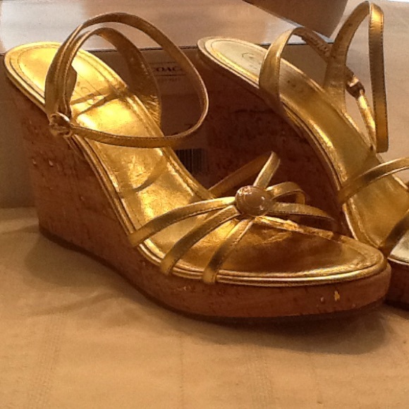 Metallic Gold Coach Wedge - Picture 3 of 4