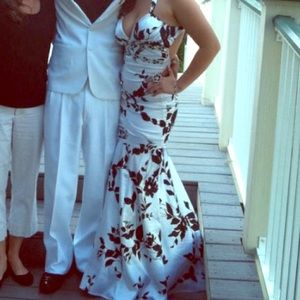 Mermaid style. Black and white. Dess. Prom.