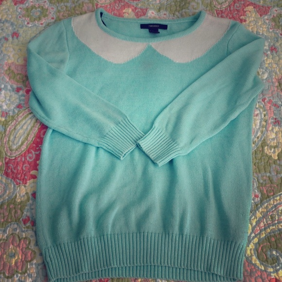 Forever 21 Peter Pan collar sweater