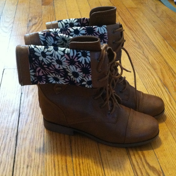 Brown lace up boots
