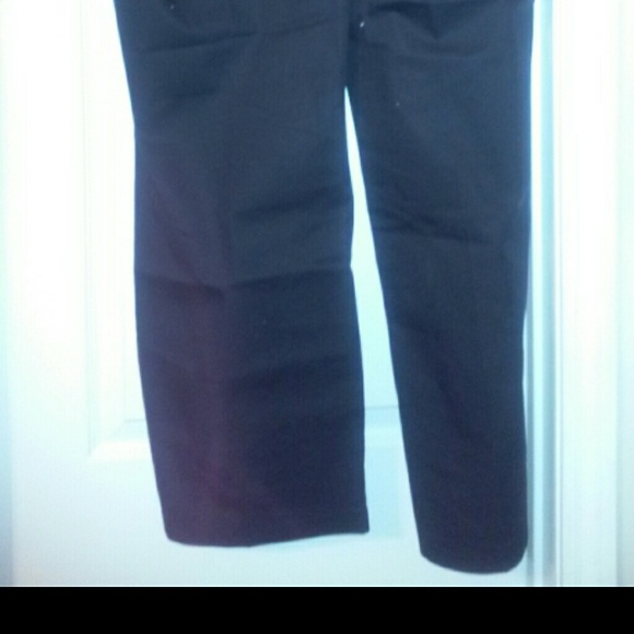 Black pants - Picture 3 of 4