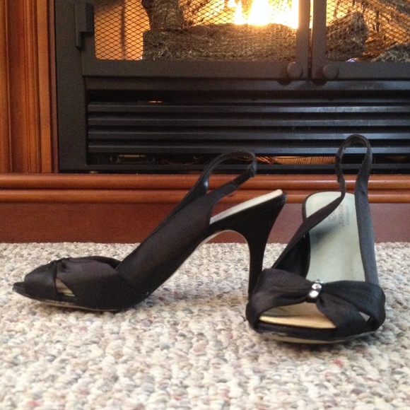 Black heels😊
