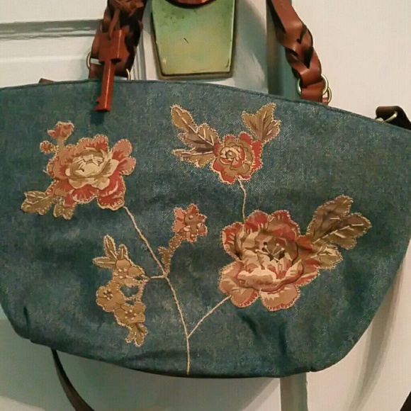 Fossil purse