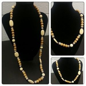 VINTAGE NECKLACE
