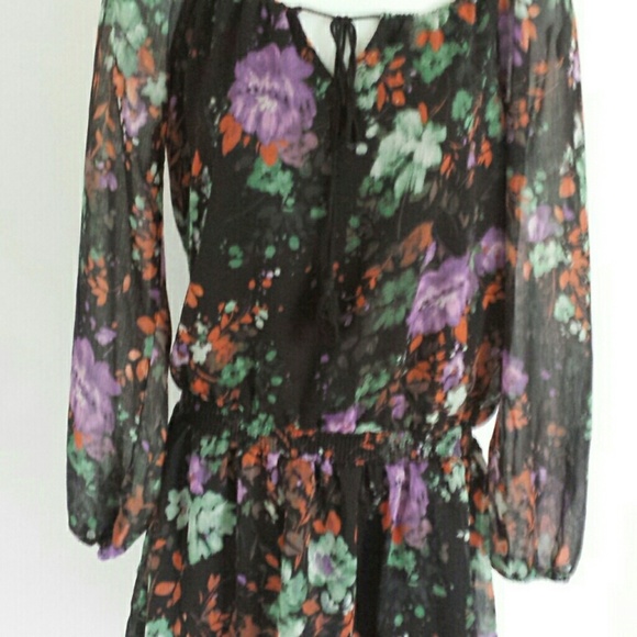 Jessica Simpson - Picture 2 of 4