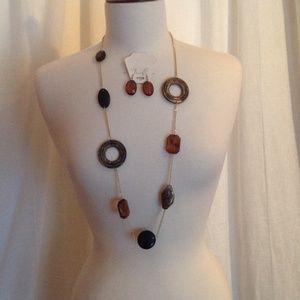 Costume Jewelry - necklace & earring set