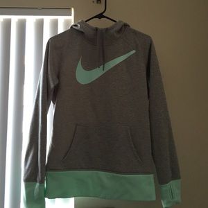 Nike Thermafit hoodie