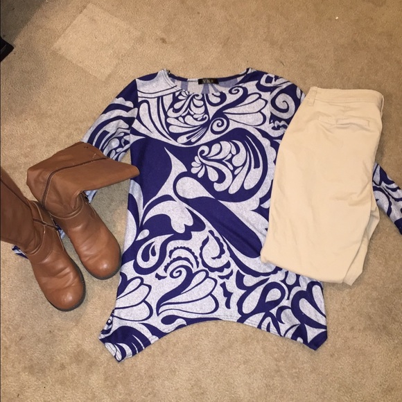 Adorable flowy shirt