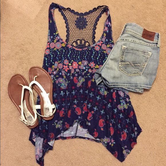 Flower flowy tank