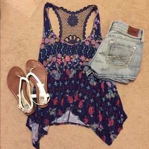 Flower flowy tank