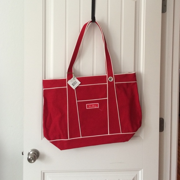 SOLD Vera Bradley Tote