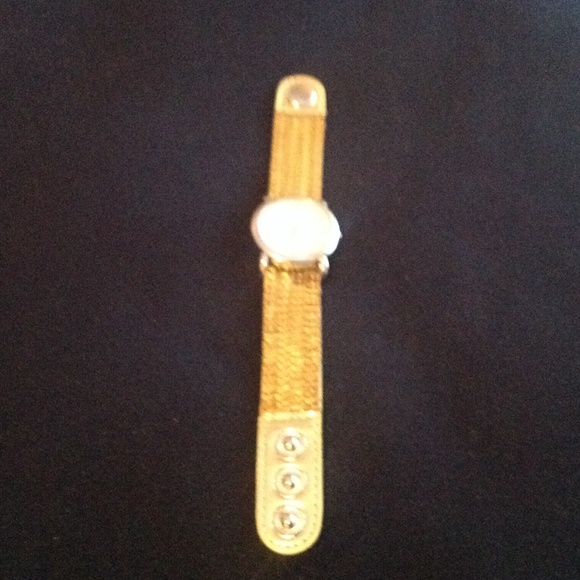 Ladies wrist watch.