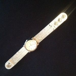 Ladies wrist watch.
