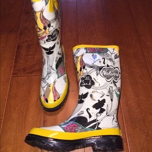 Brand New Cute Rainboots! 😍