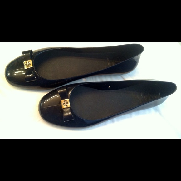 AUTHENTIC Navy Blue Tory Burch jelly flats.