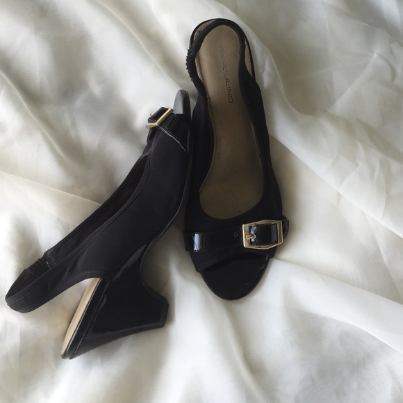 Bandolino wedge pumps - Picture 2 of 4